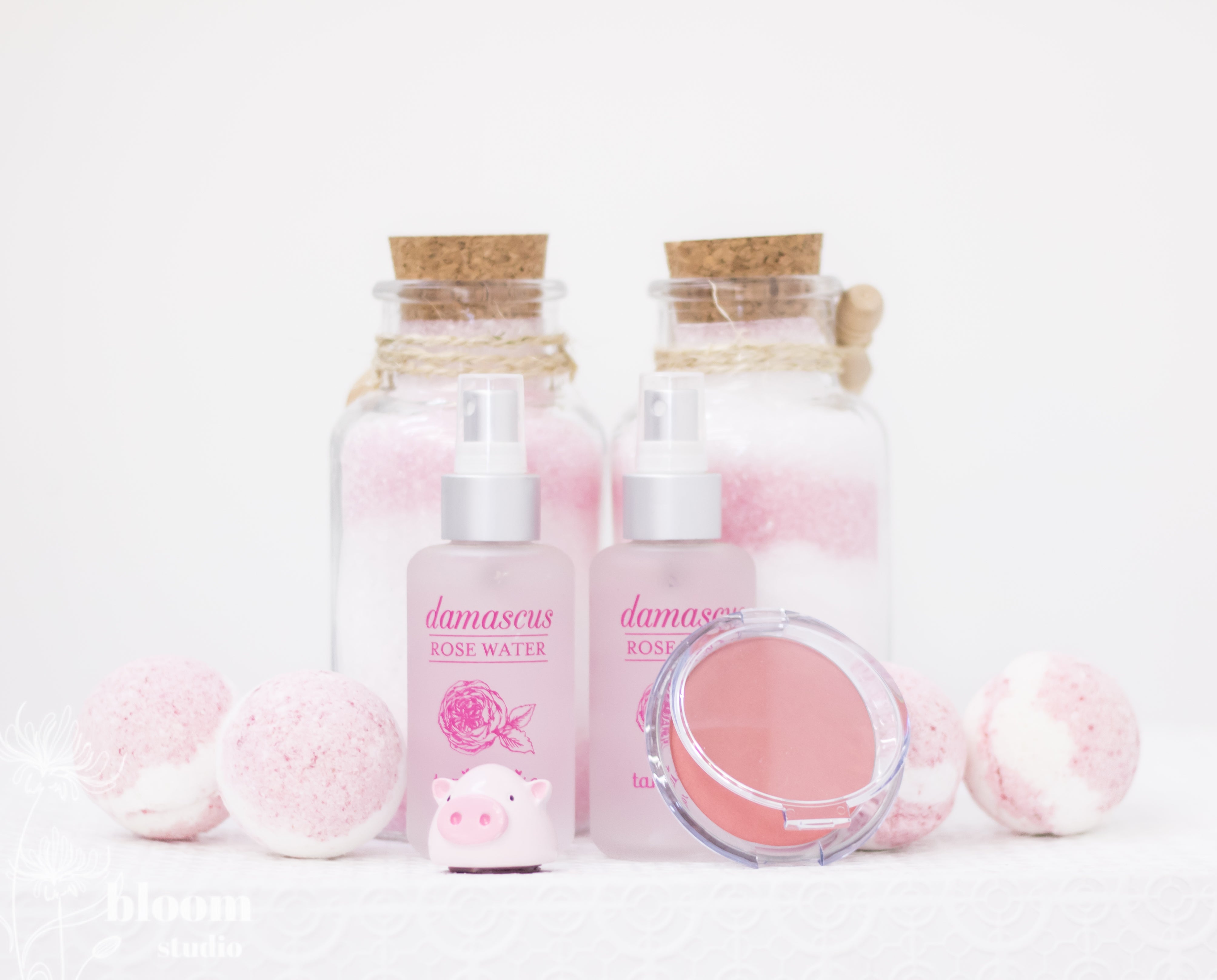 Magnesium therapy and rose gift set